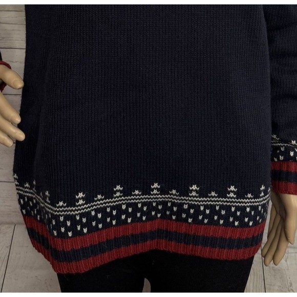 H&M Divided Fair Isle Sweater Small Navy Blue Red White Snowflake Wool Blend - Picture 8 of 12